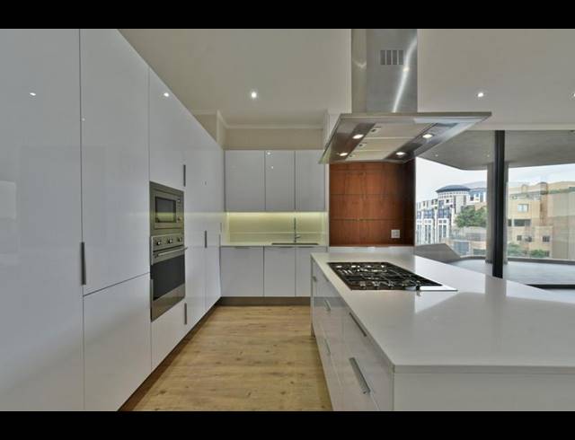 2 BEDROOM APARTMENT FOR SALE IN MORNINGSIDE